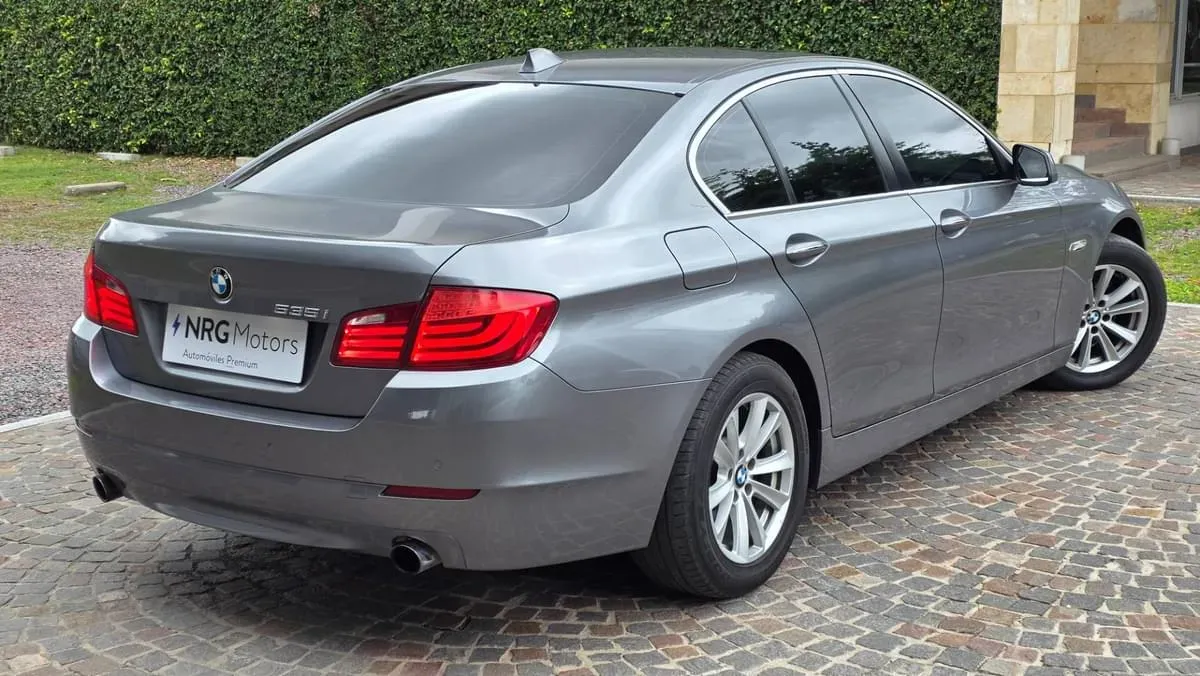 Mira esta publicación de BMW Serie 5 2011 en Motordil