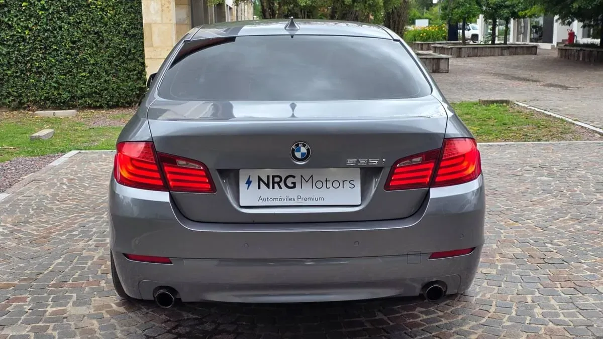 Mira esta publicación de BMW Serie 5 2011 en Motordil