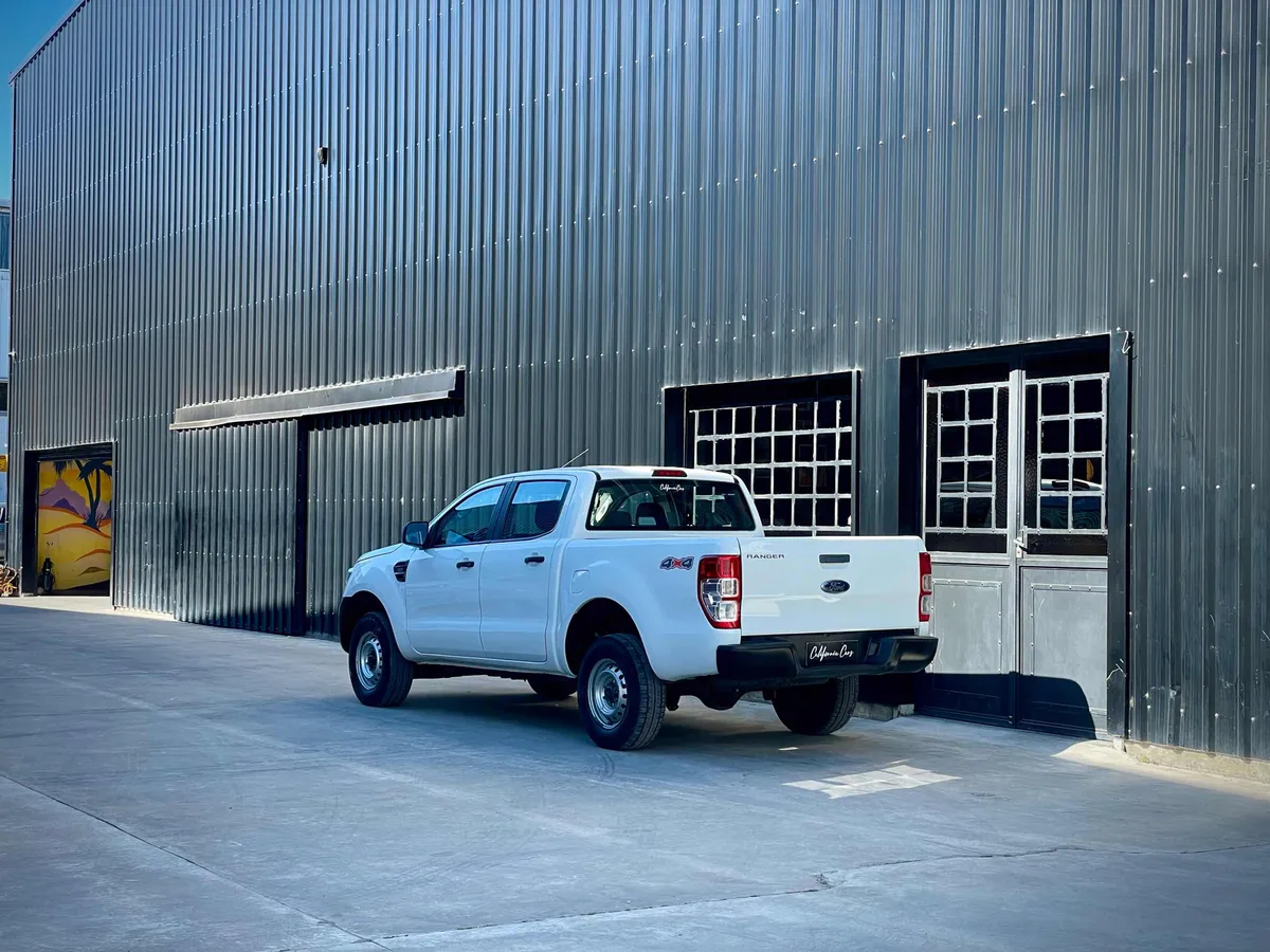 Mira esta publicación de Ford Ranger 2017 en Motordil