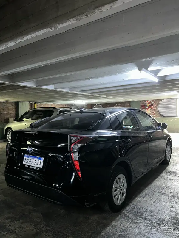 Mira esta publicación de Toyota Prius 2019 en Motordil