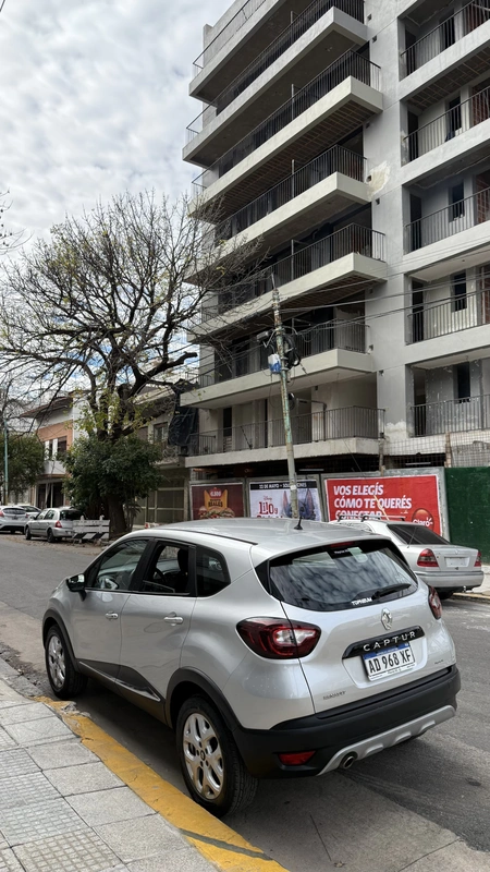 Mira esta publicación de Renault Captur 2019 en Motordil