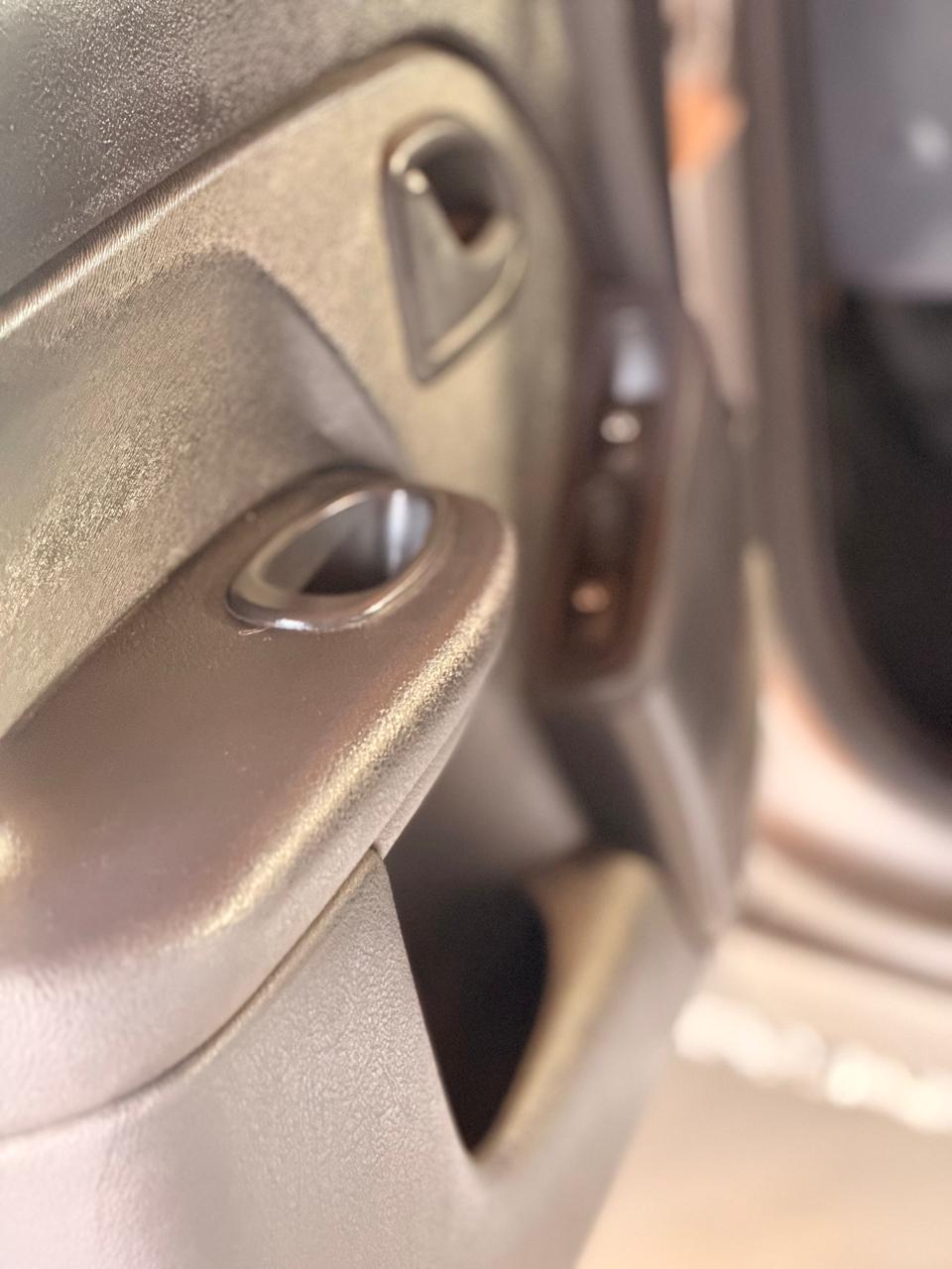 Mira esta publicación de Renault Clio Mio 2014 en Motordil