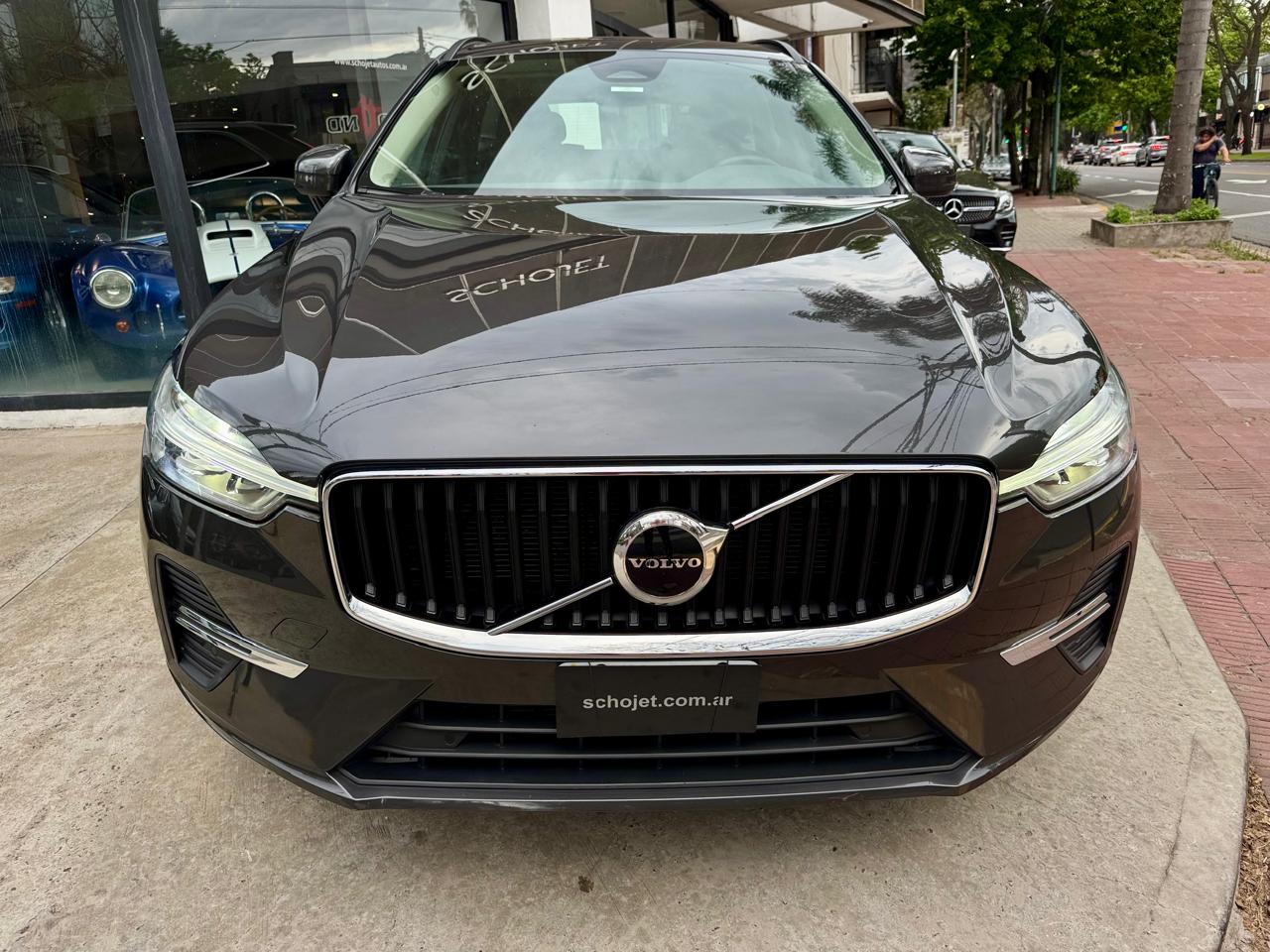 Mira esta publicación de Volvo XC 60 2022 en Motordil