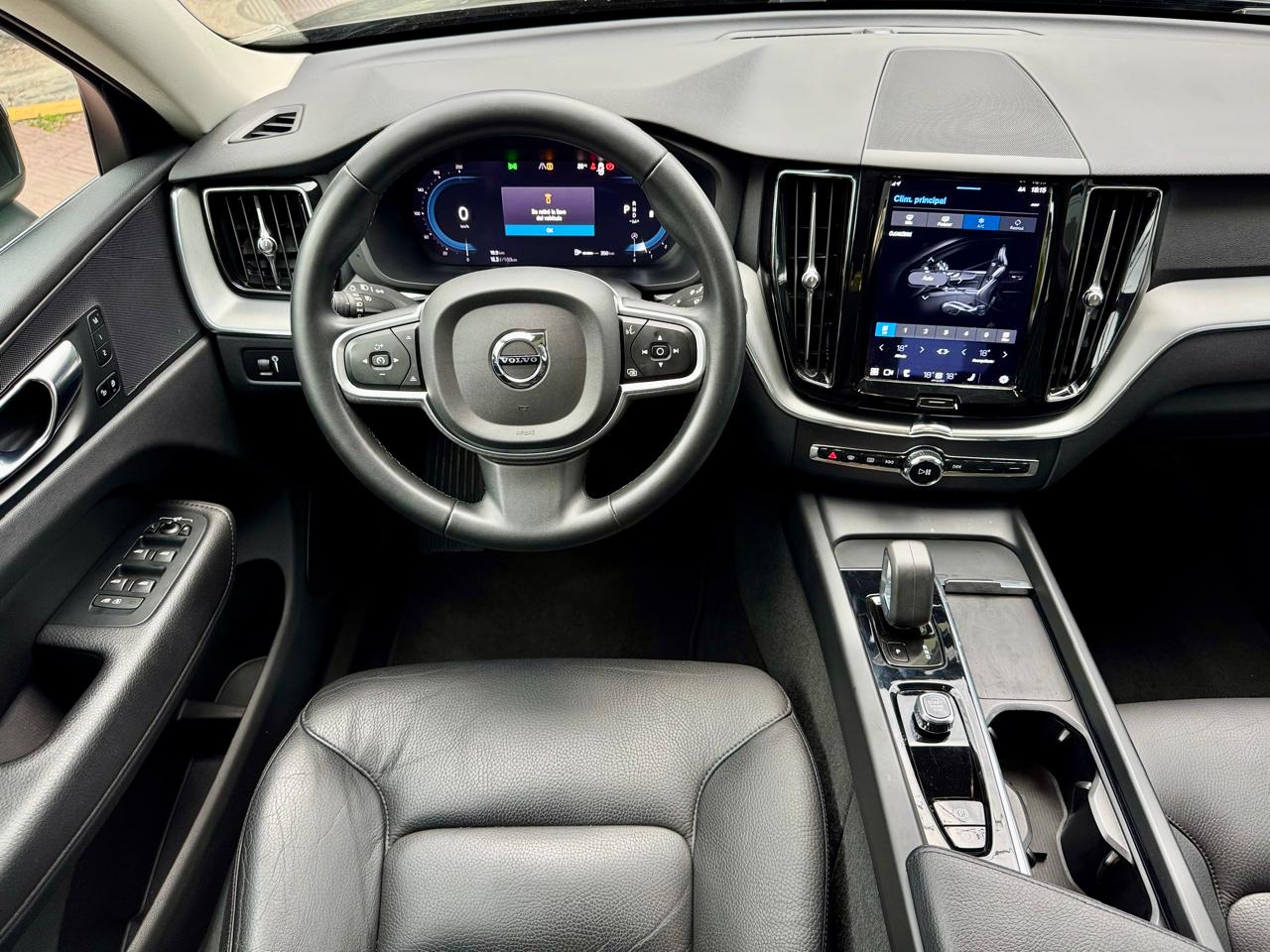 Mira esta publicación de Volvo XC 60 2022 en Motordil