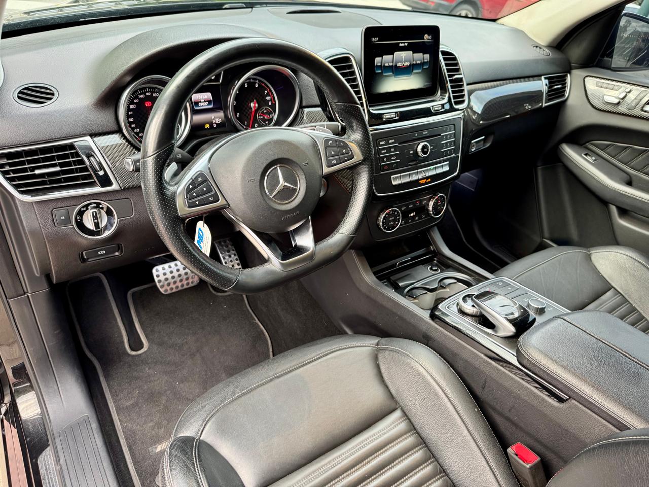 Mira esta publicación de Mercedes Benz GLE 2016 en Motordil