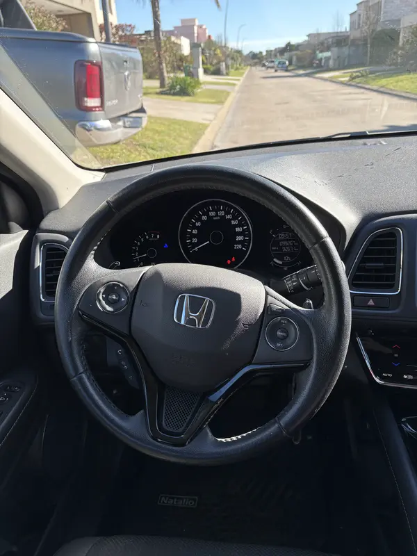 Mira esta publicación de Honda HRV 2020 en Motordil
