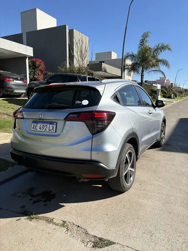 Mira esta publicación de Honda HRV 2020 en Motordil