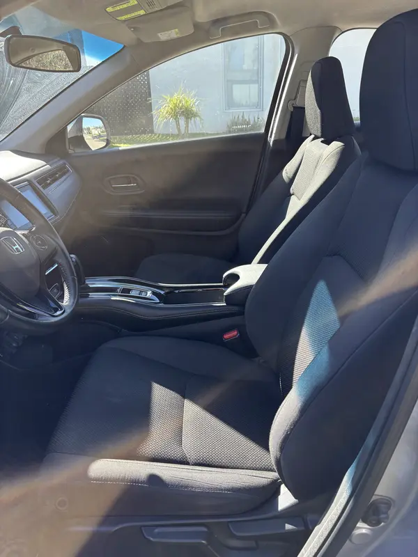 Mira esta publicación de Honda HRV 2020 en Motordil