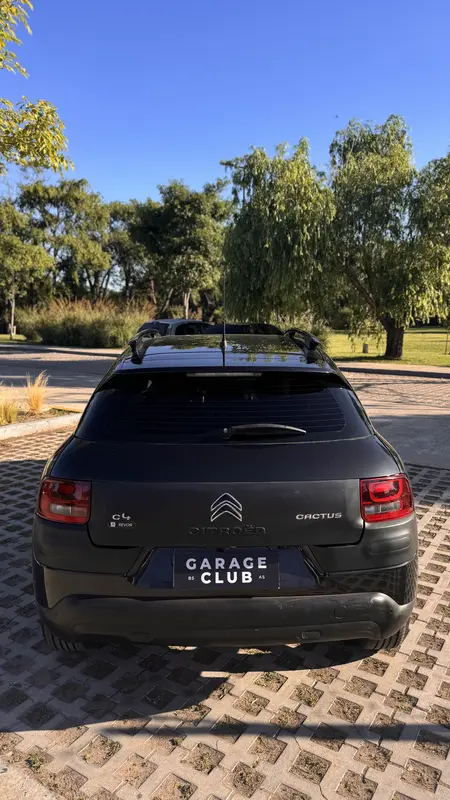 Mira esta publicación de Citroen C 4 Cactus 2017 en Motordil