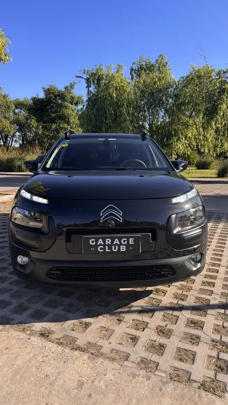 Mira esta publicación de Citroen C 4 Cactus 2017 en Motordil
