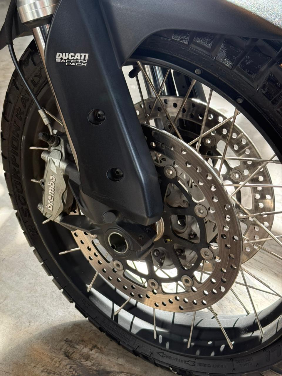 Mirá esta publicación de Ducati 950