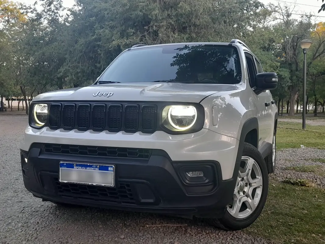 Mirá esta publicación de Jeep Renegade