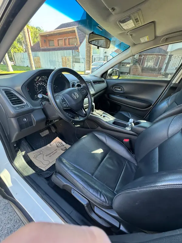 Mira esta publicación de Honda HRV 2017 en Motordil