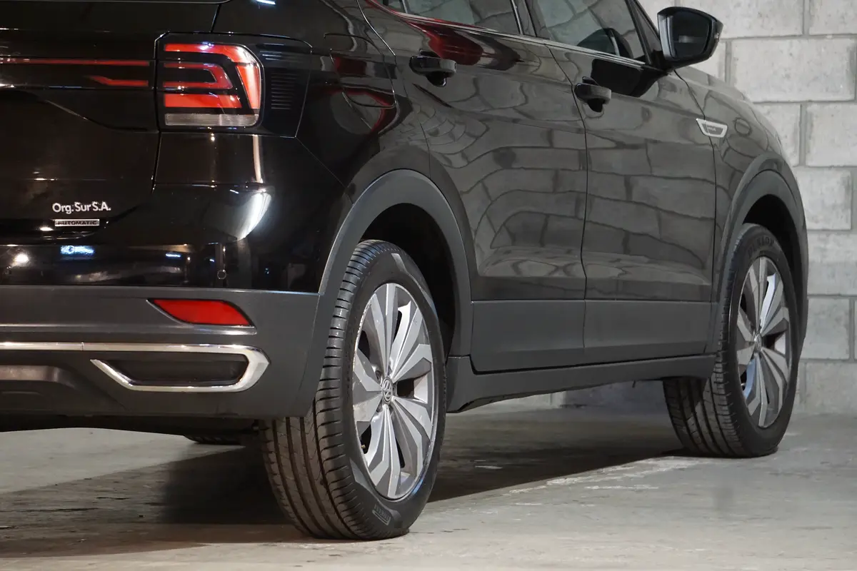 Mira esta publicación de Volkswagen T Cross 2020 en Motordil