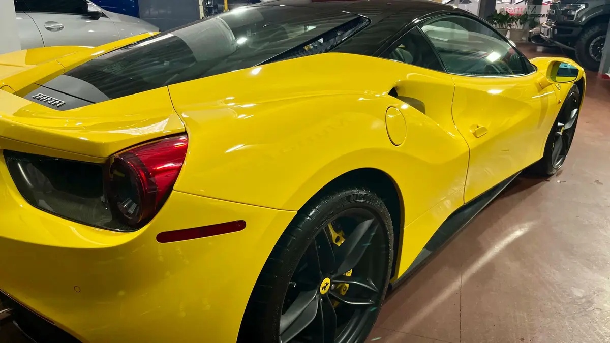 Mira esta publicación de Ferrari 488 2017 en Motordil