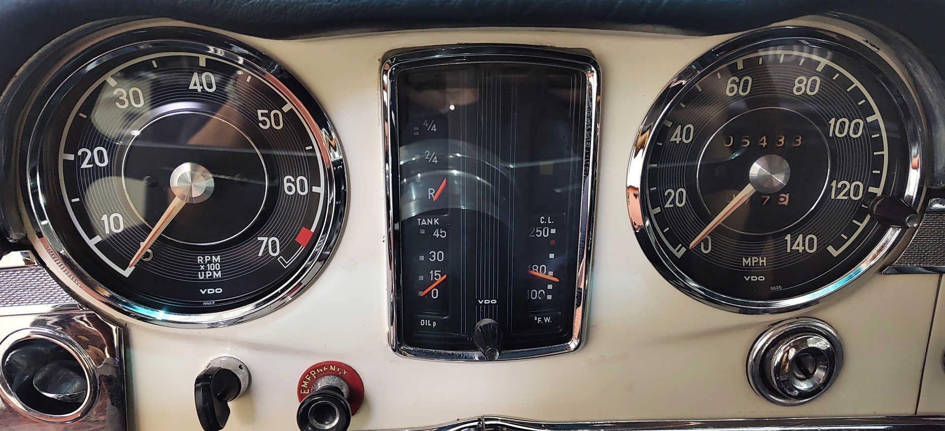 Mirá esta publicación de Mercedes Benz 230