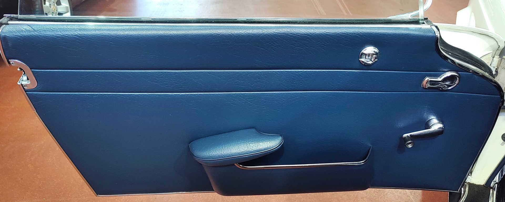 Mirá esta publicación de Mercedes Benz 230