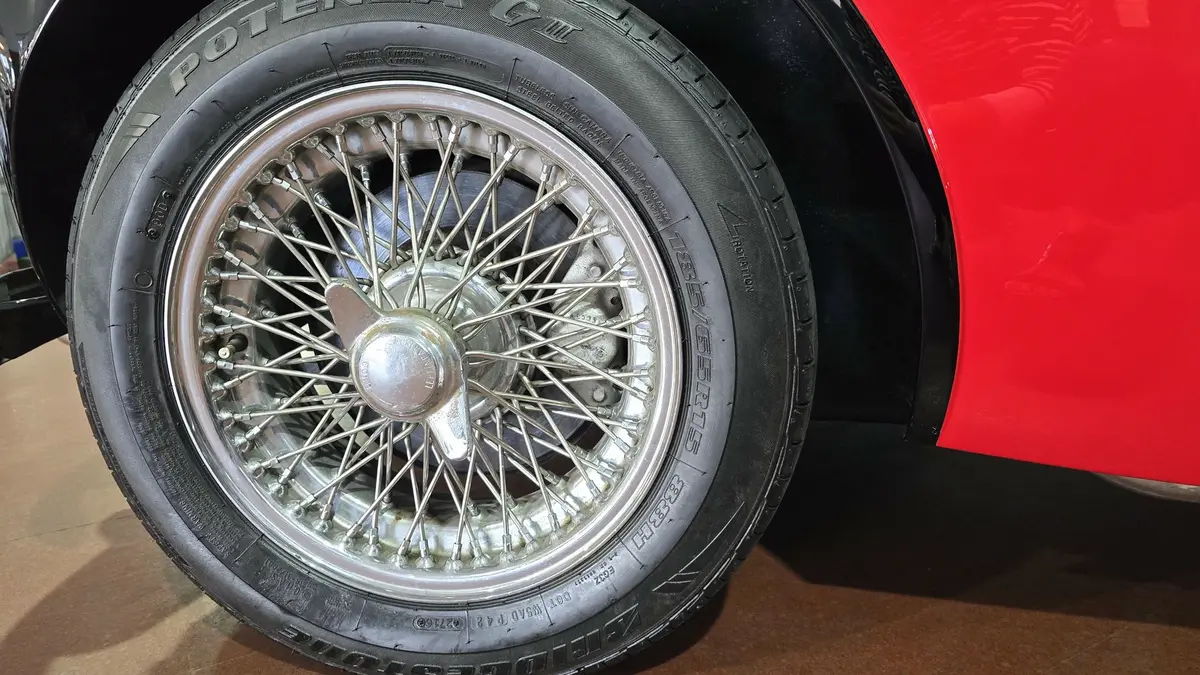 Mira esta publicación de Austin-Healey 3000 1962 en Motordil