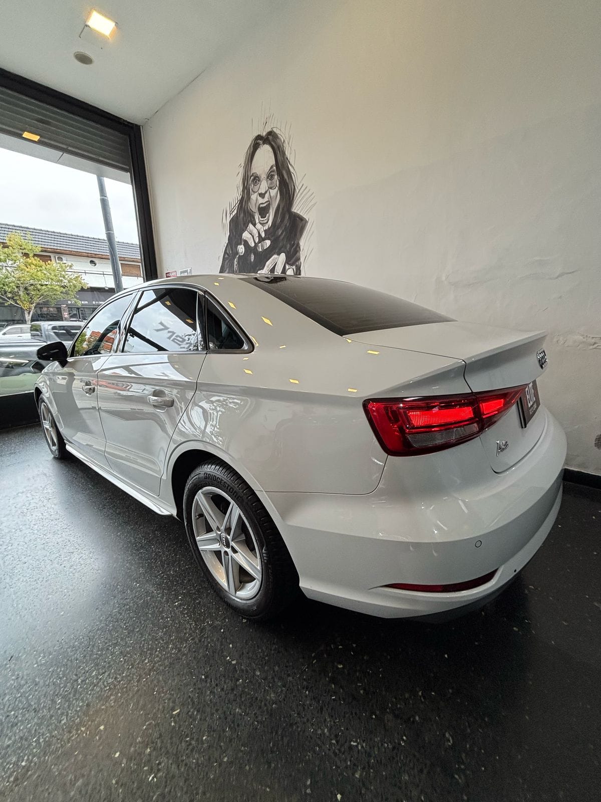 Mira esta publicación de Audi A3 Sedan 2018 en Motordil