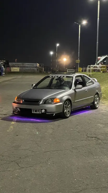 Mira esta publicación de Honda Civic 1996 en Motordil