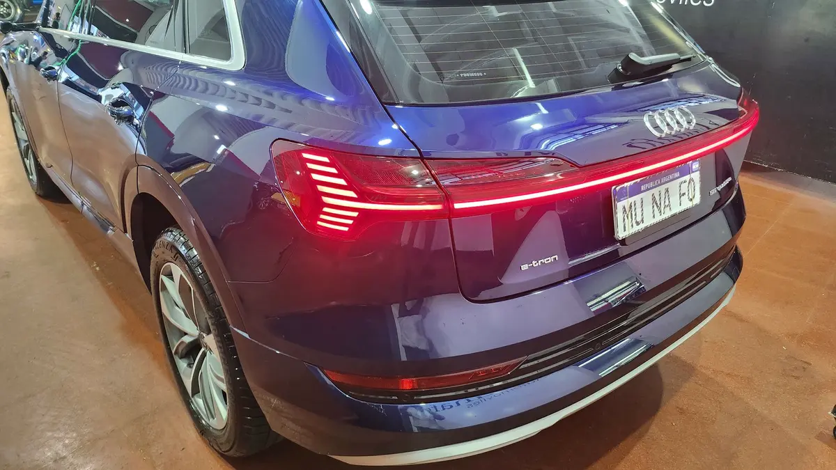 Mira esta publicación de Audi E Tron 2023 en Motordil