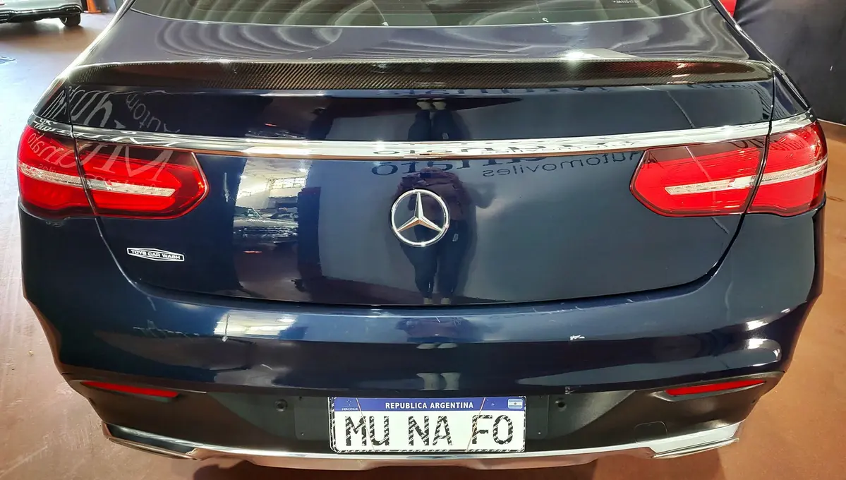 Mira esta publicación de Mercedes Benz GLE 2018 en Motordil