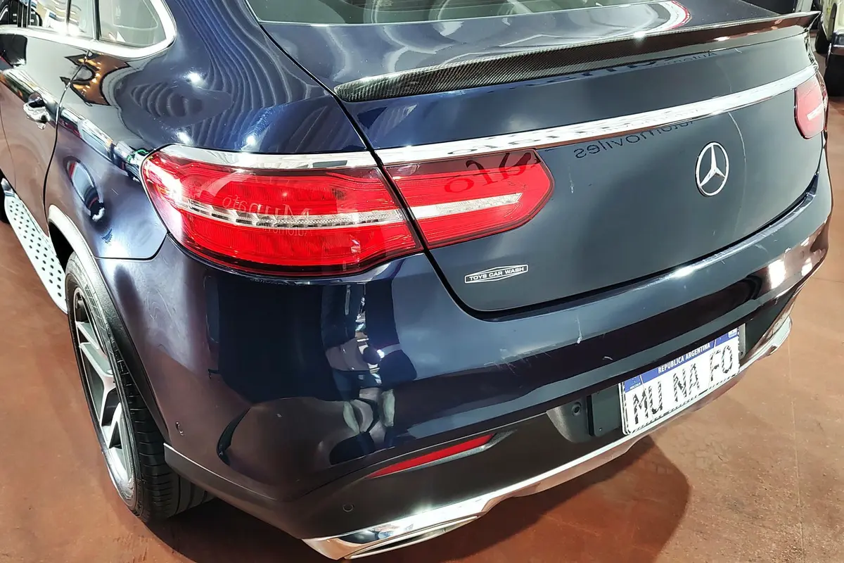 Mira esta publicación de Mercedes Benz GLE 2018 en Motordil