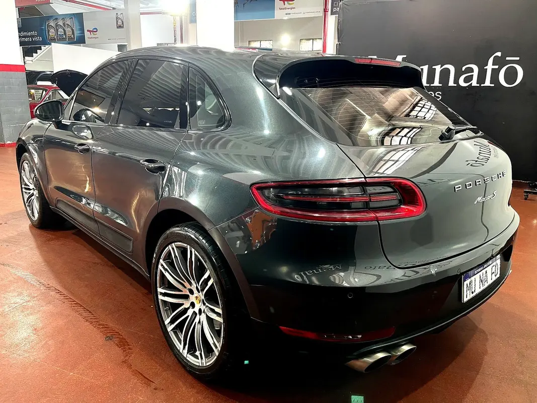 Mira esta publicación de Porsche Macan 2016 en Motordil