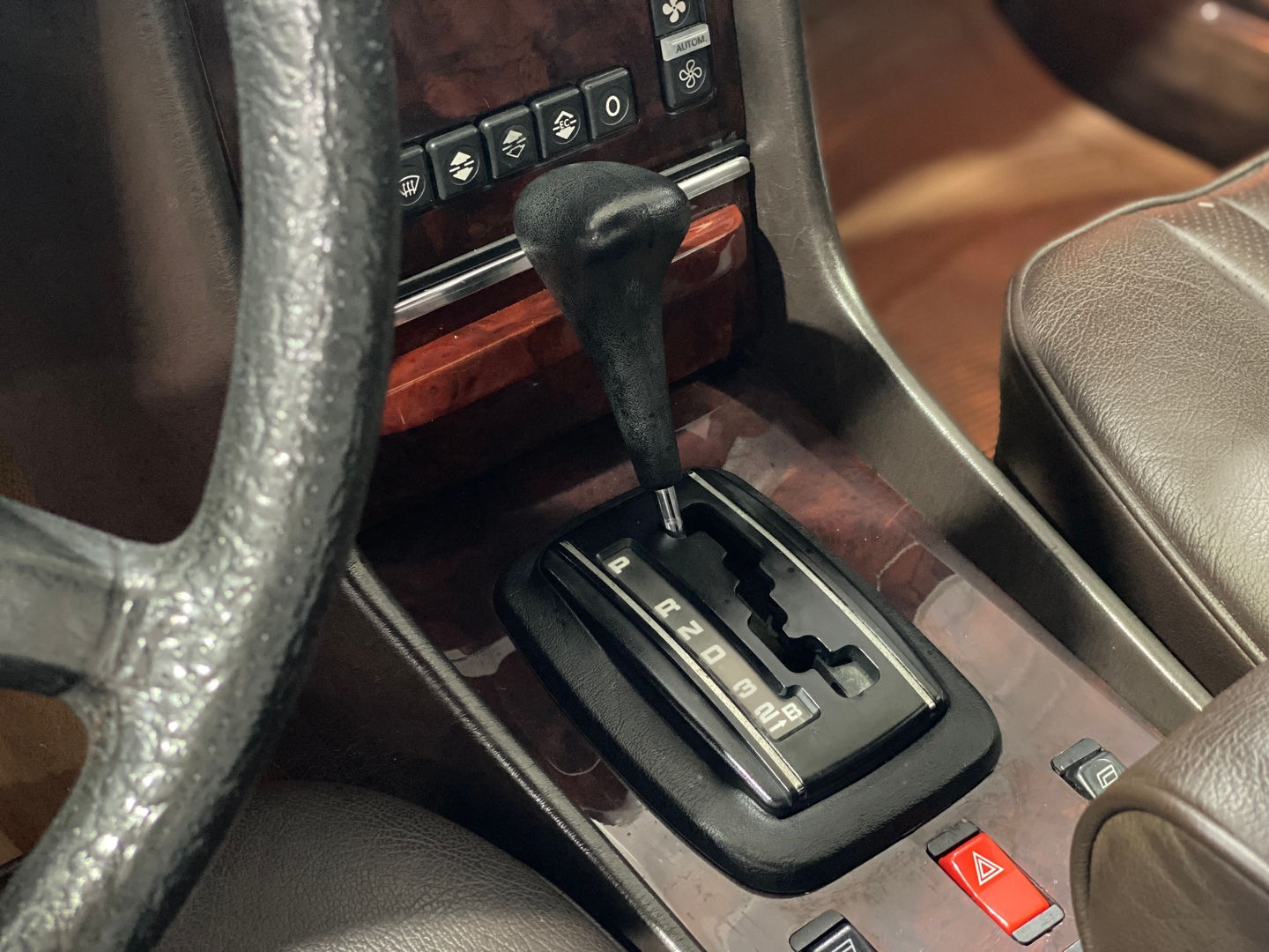 Mira esta publicación de Mercedes Benz 380 1985 en Motordil