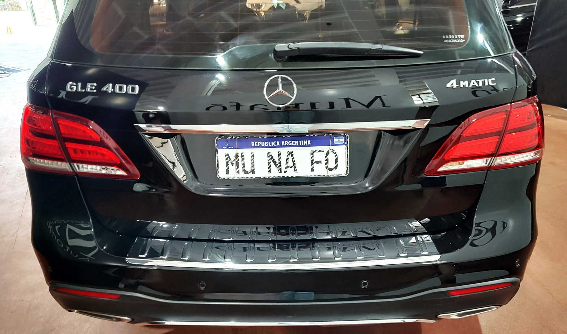 Mira esta publicación de Mercedes Benz GLE 2017 en Motordil