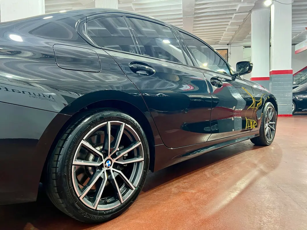 Mira esta publicación de BMW Serie 3 2022 en Motordil