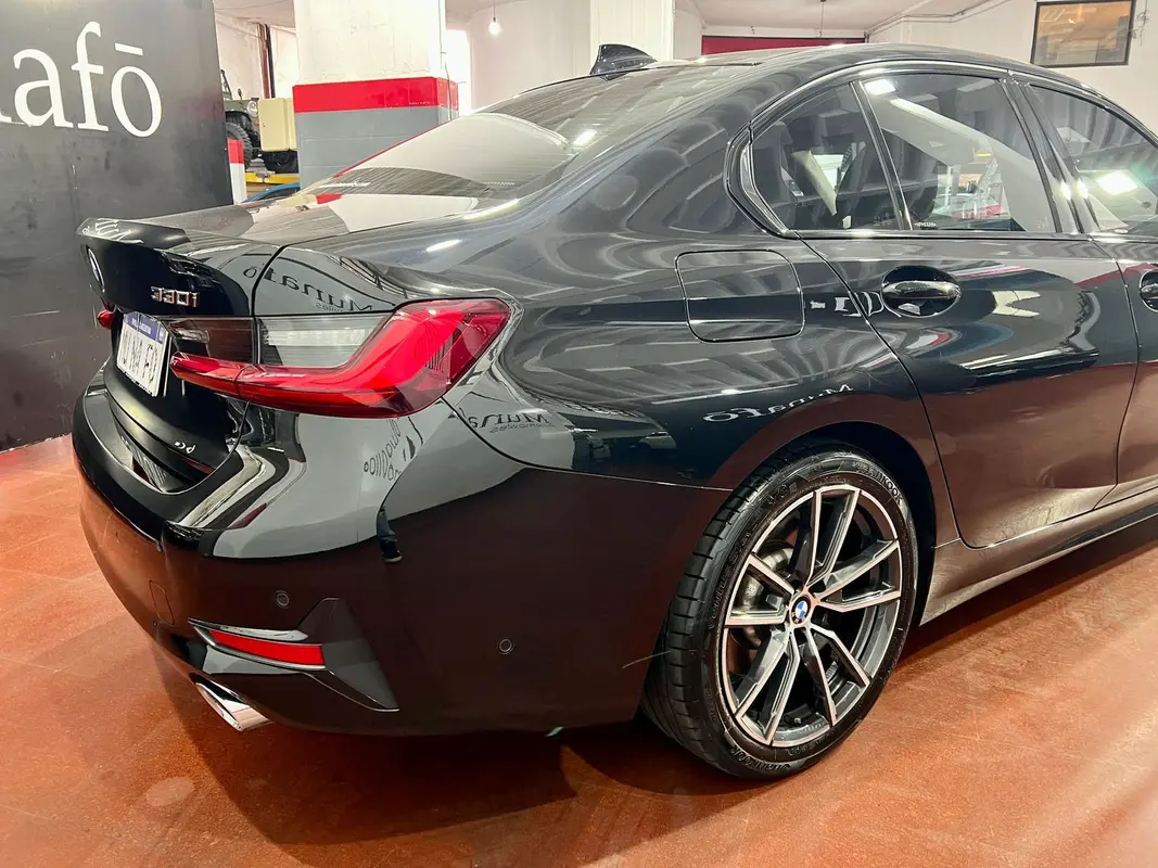 Mira esta publicación de BMW Serie 3 2022 en Motordil