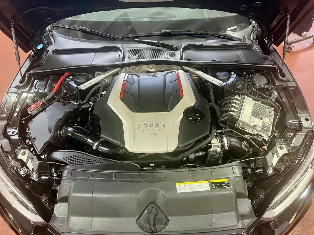 Mira esta publicación de Audi S5 2018 en Motordil