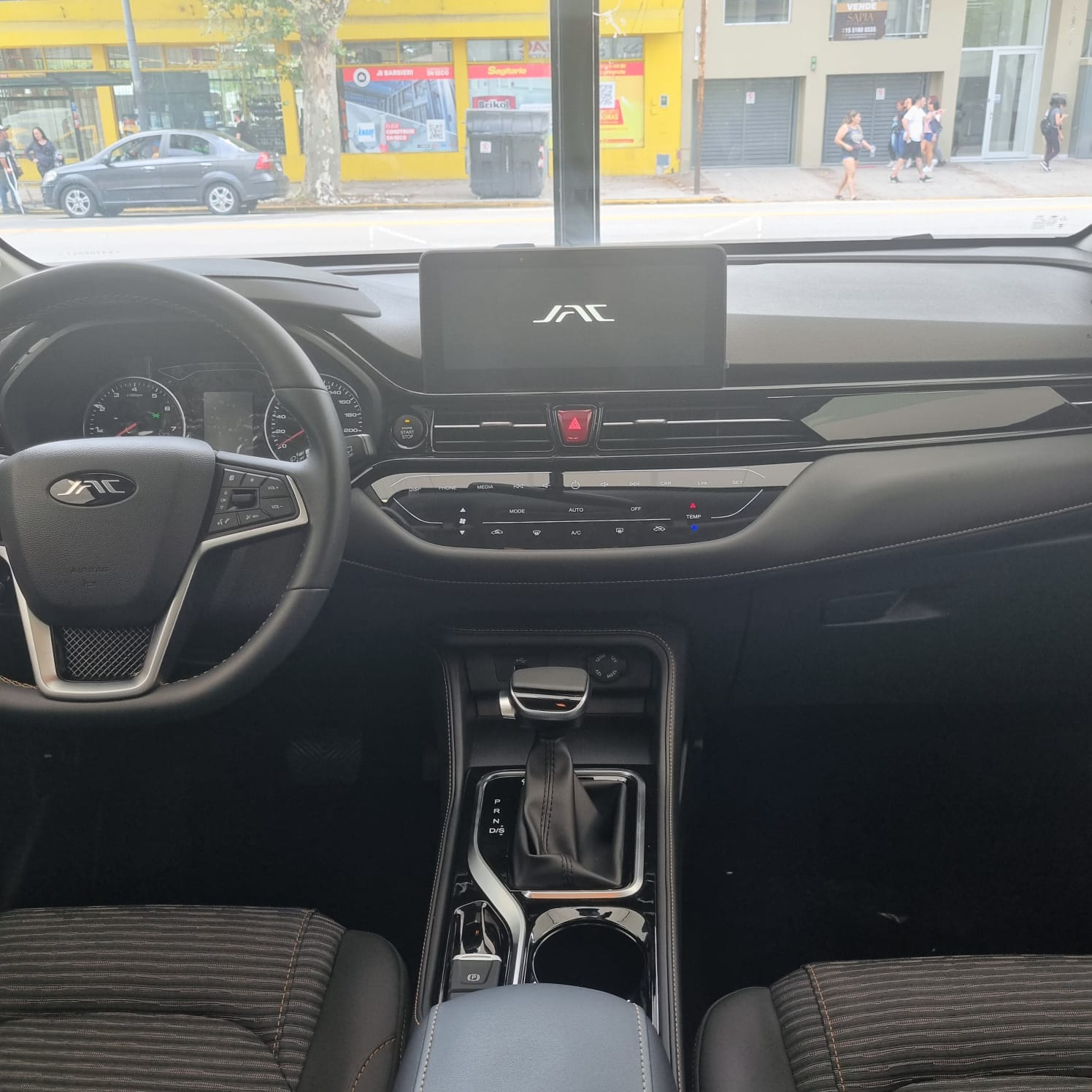 Mira esta publicación de JAC JS4 2025 en Motordil