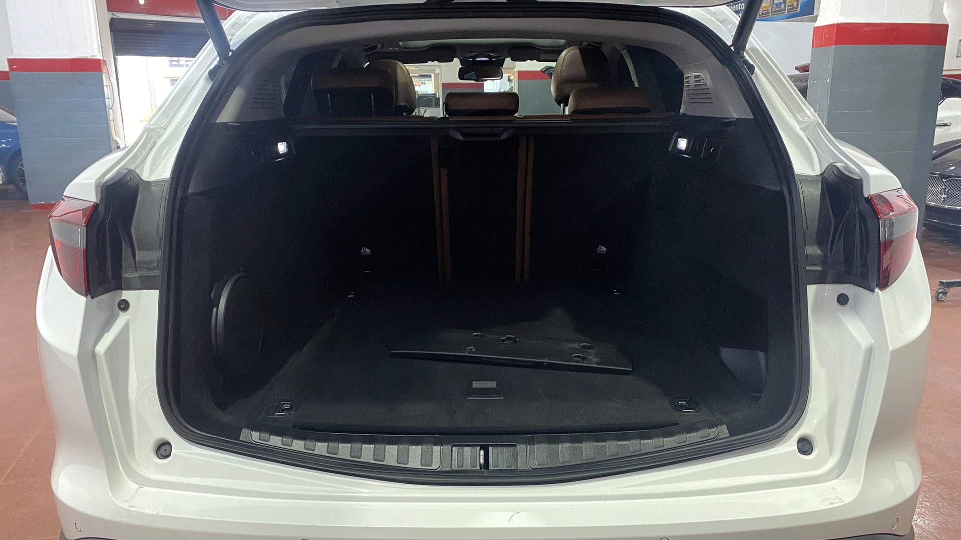 Mira esta publicación de Alfa Romeo Stelvio 2021 en Motordil