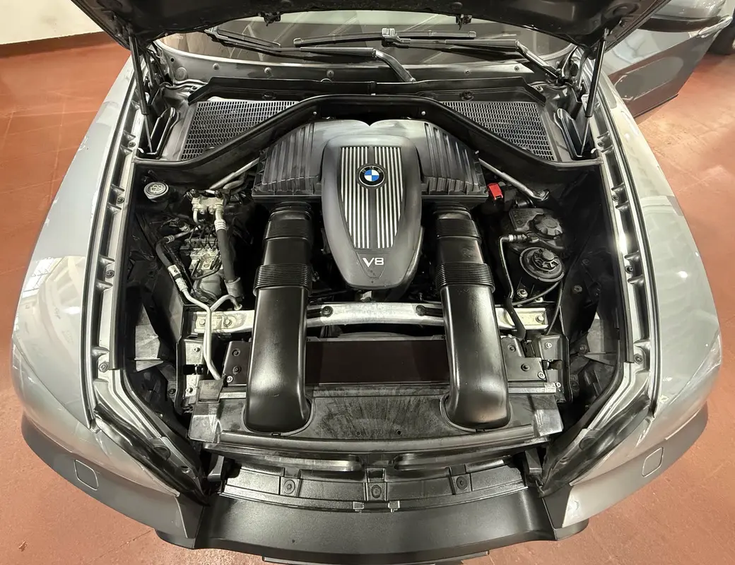 Mira esta publicación de BMW X5 2010 en Motordil