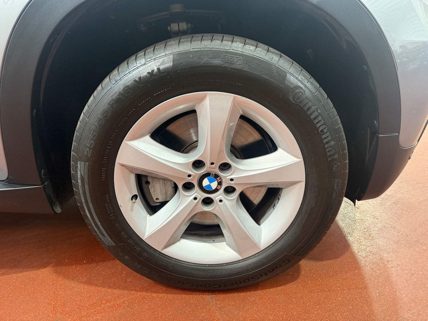 Mira esta publicación de BMW X5 2010 en Motordil