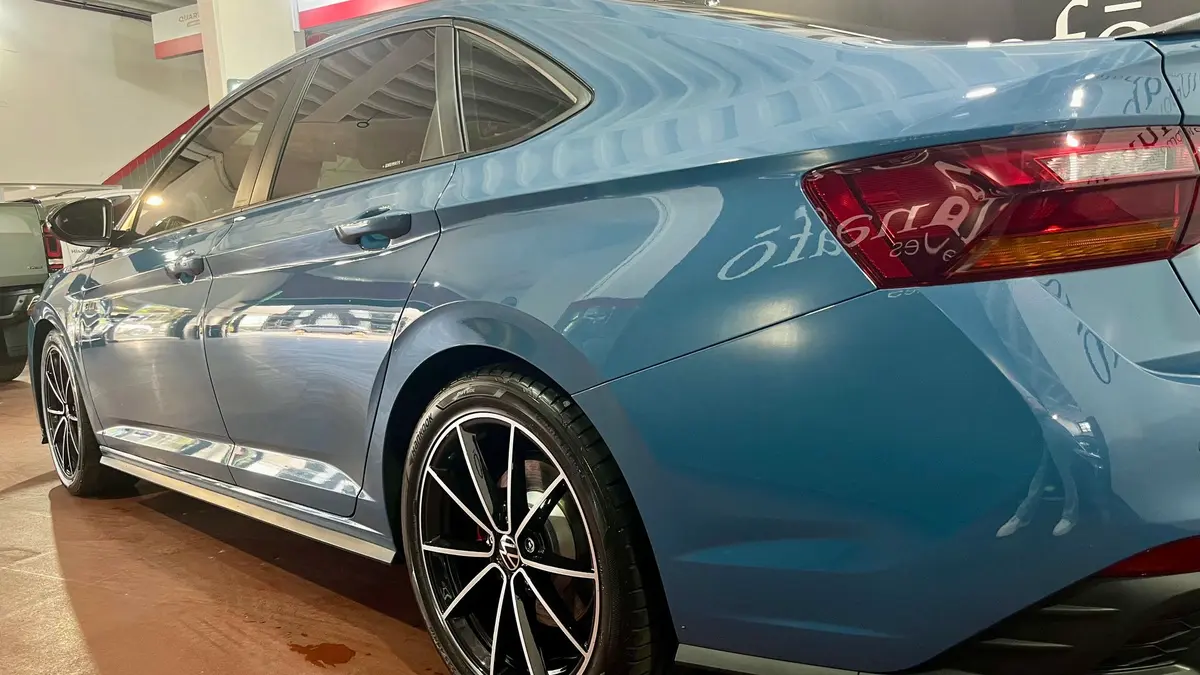 Mira esta publicación de Volkswagen Vento 2025 en Motordil