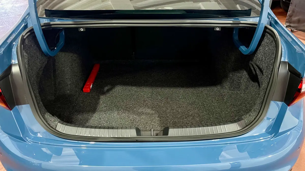 Mira esta publicación de Volkswagen Vento 2025 en Motordil