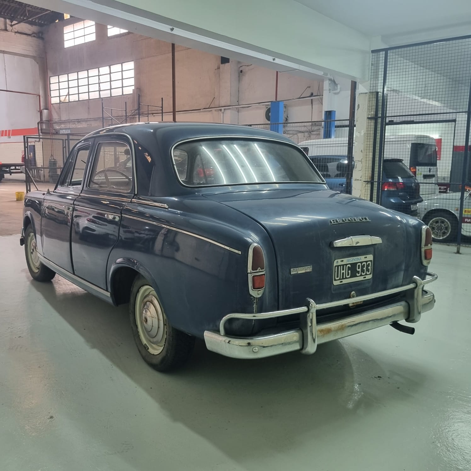 Mira esta publicación de Peugeot 403 1963 en Motordil