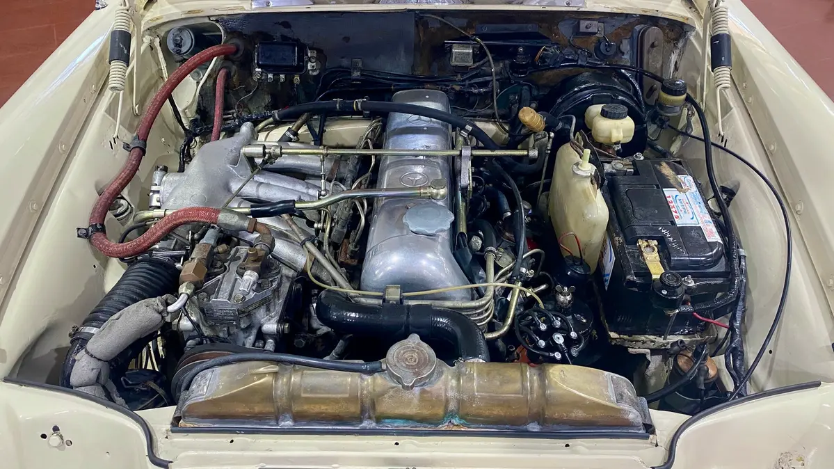 Mirá esta publicación de Mercedes Benz 220