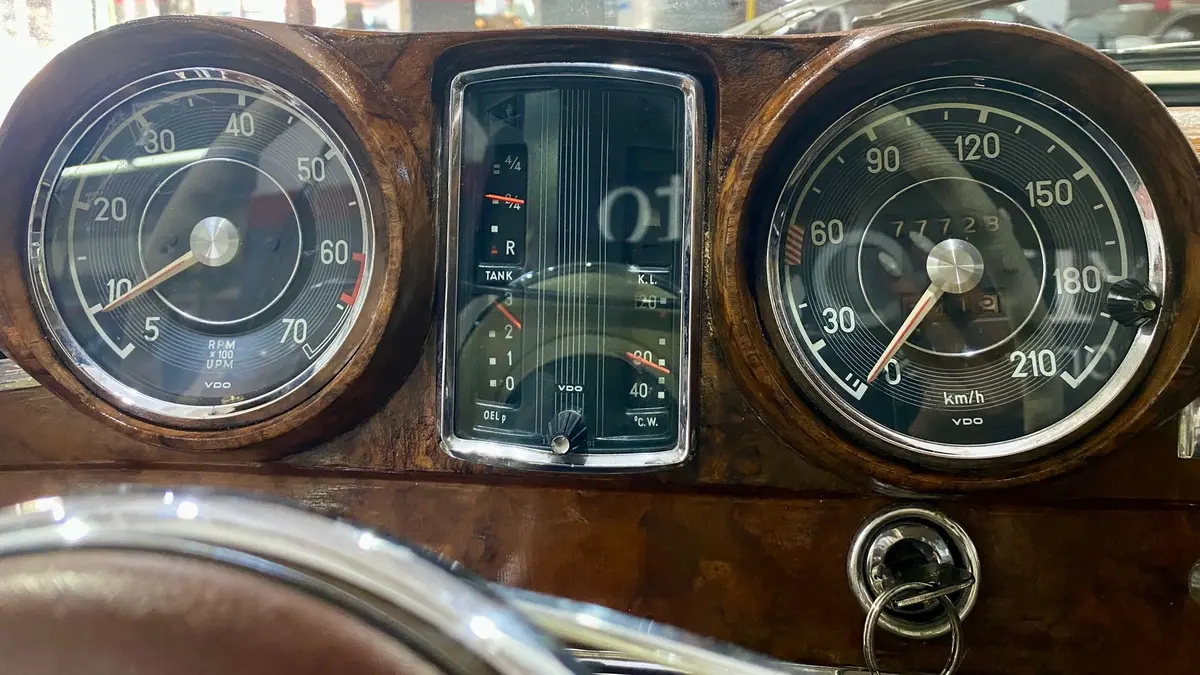 Mirá esta publicación de Mercedes Benz 220