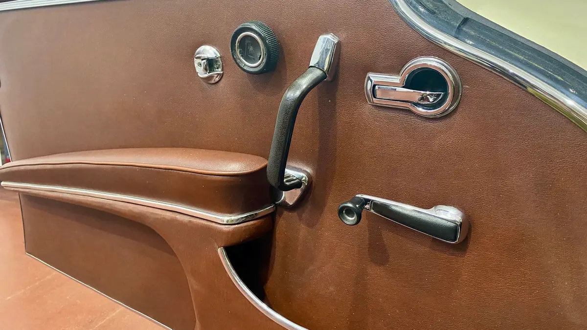 Mirá esta publicación de Mercedes Benz 220