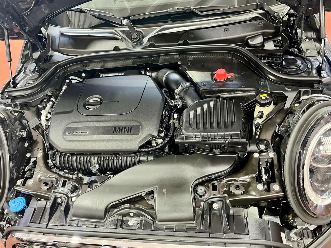 Mira esta publicación de Mini Cooper 2019 en Motordil