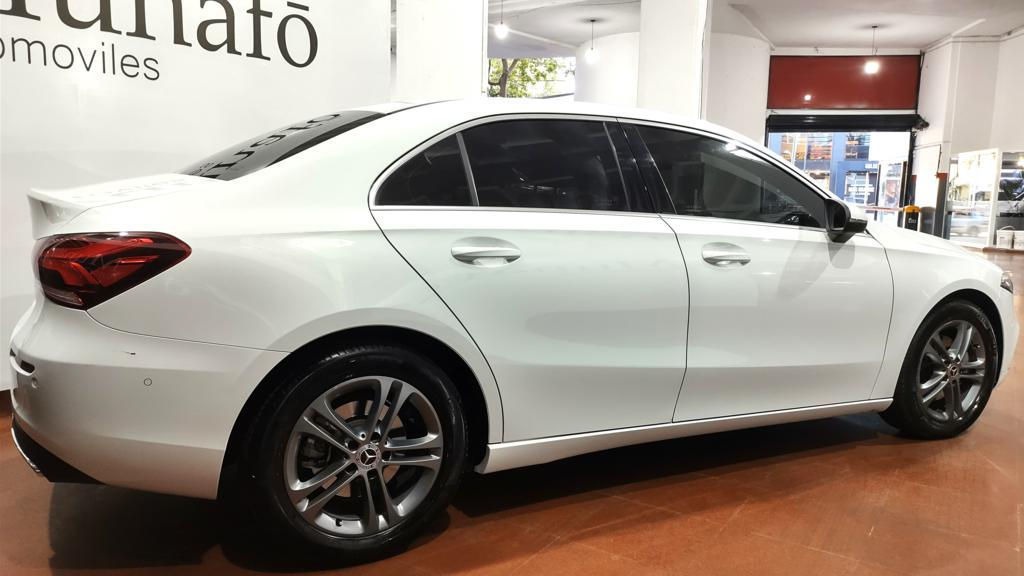 Mira esta publicación de Mercedes Benz Clase A 2020 en Motordil