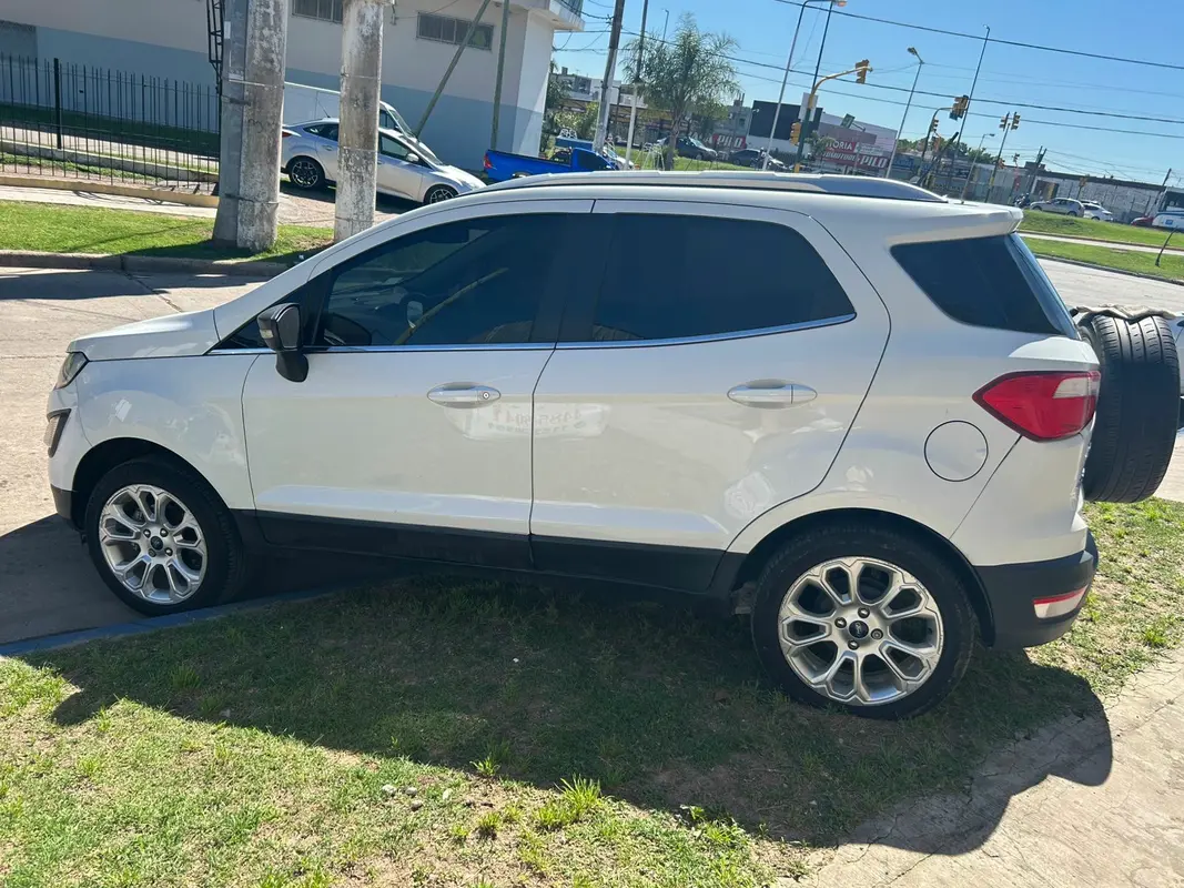 Mira esta publicación de Ford Eco Sport 2020 en Motordil