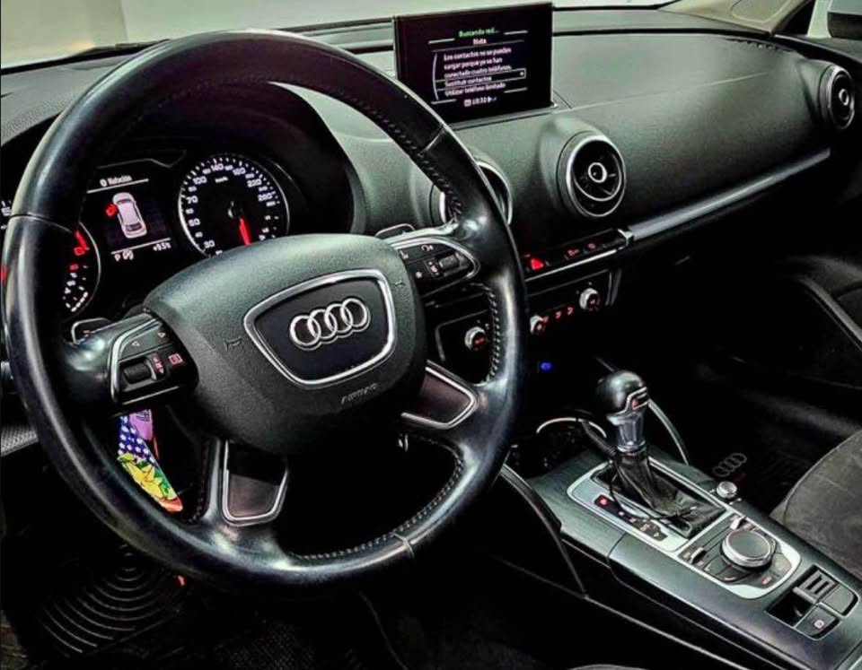 Mira esta publicación de Audi A3 Sportback 2013 en Motordil