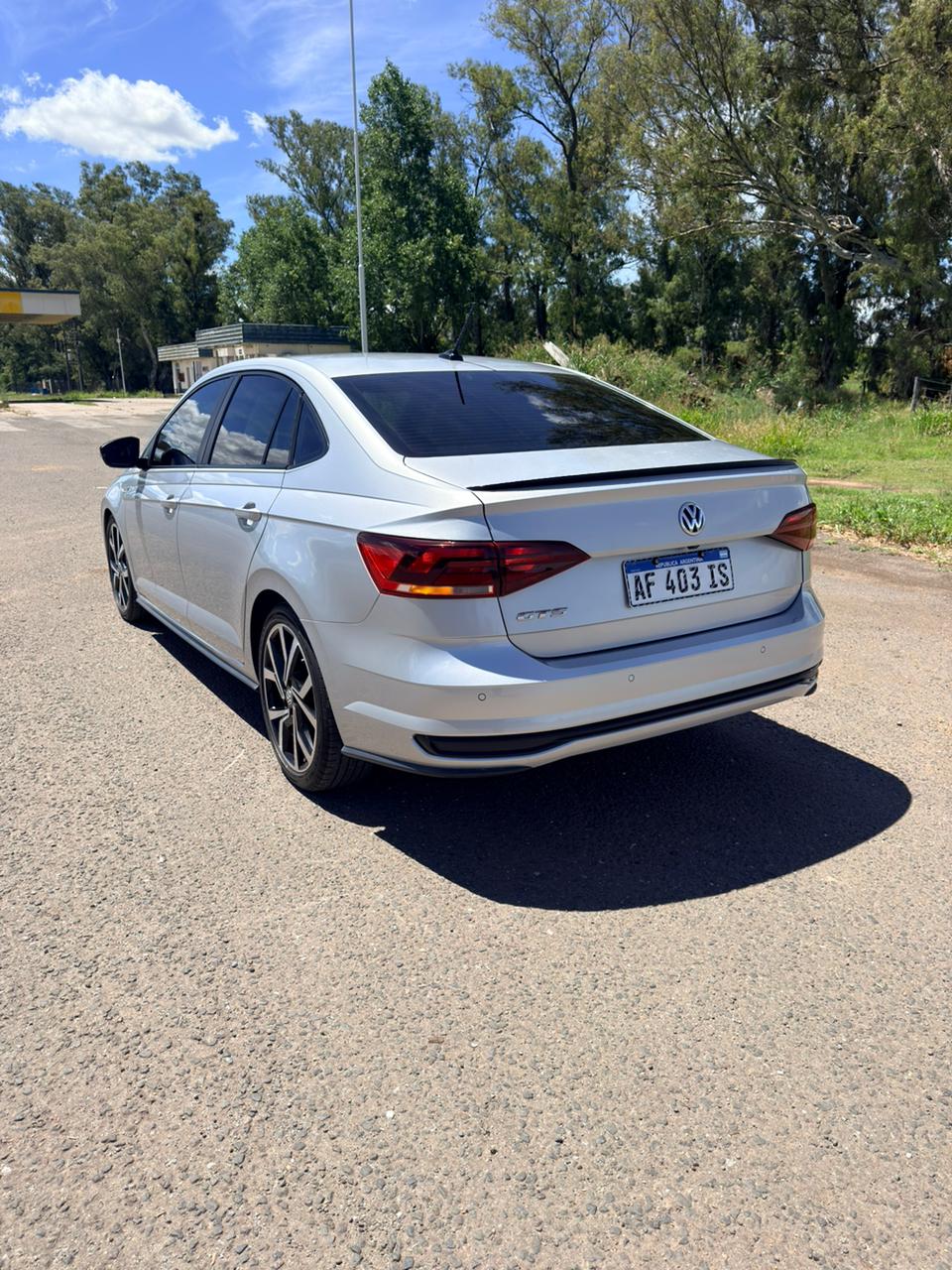 Mira esta publicación de Volkswagen Virtus 2022 en Motordil