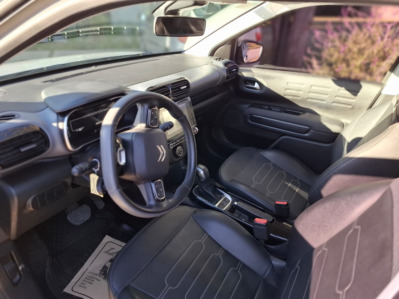 Mira esta publicación de Citroen C 4 Cactus 2021 en Motordil