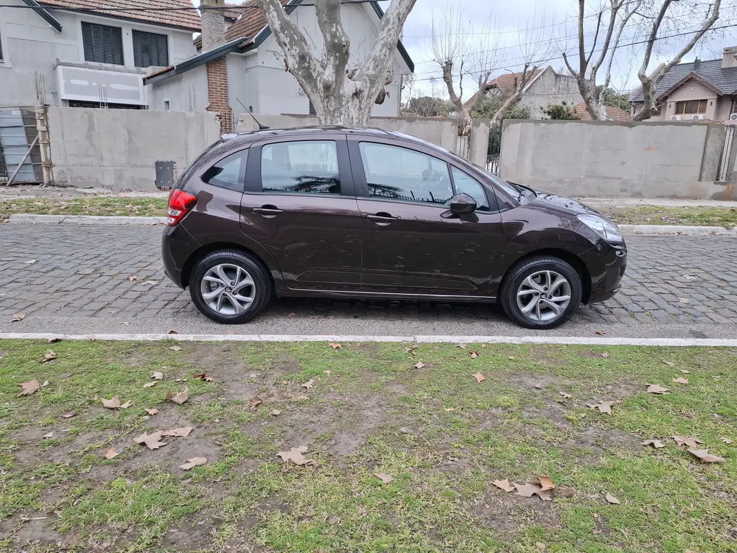 Mira esta publicación de Citroen C 3 2019 en Motordil